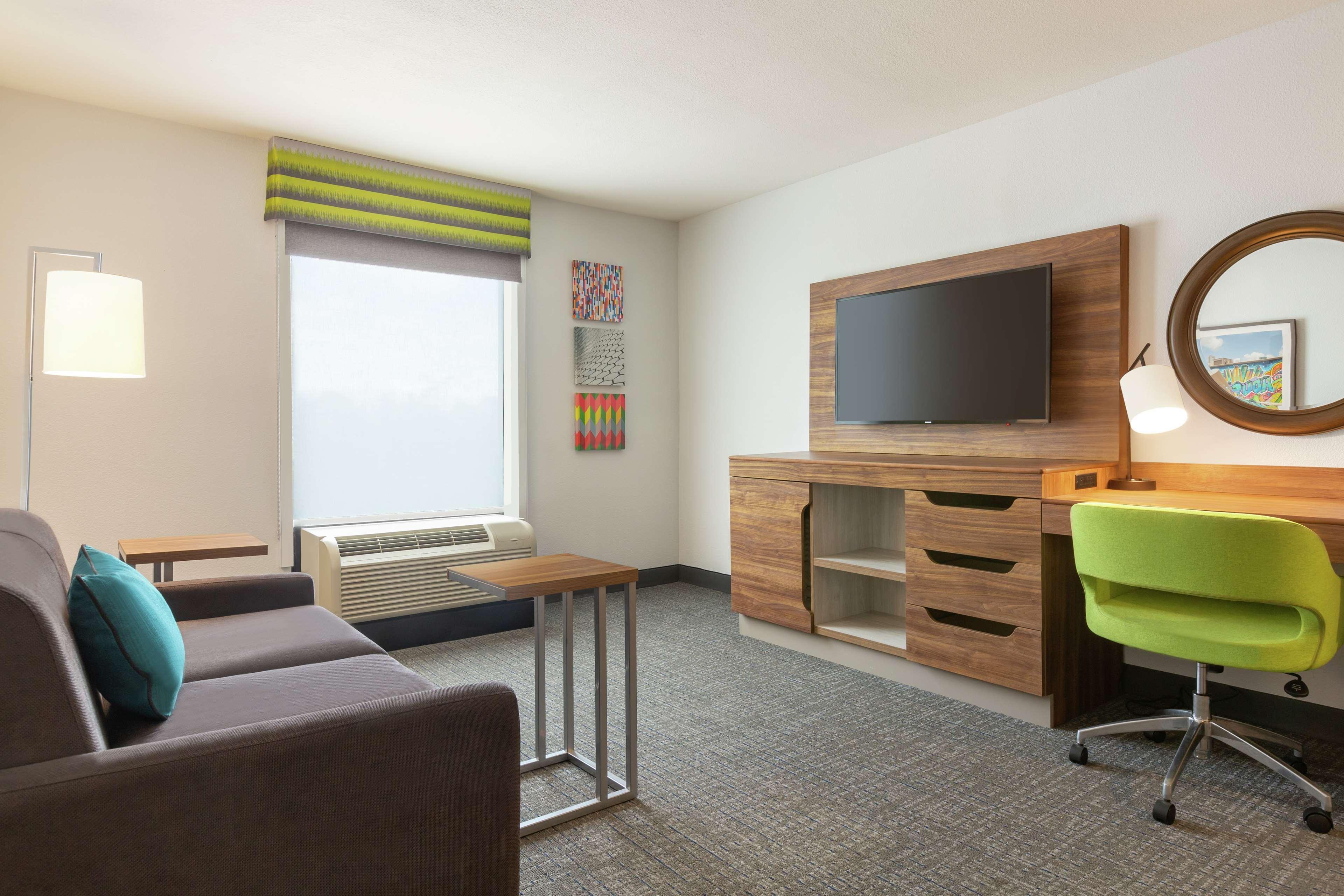 Hampton & Houston-cypress Station Hotel 3*